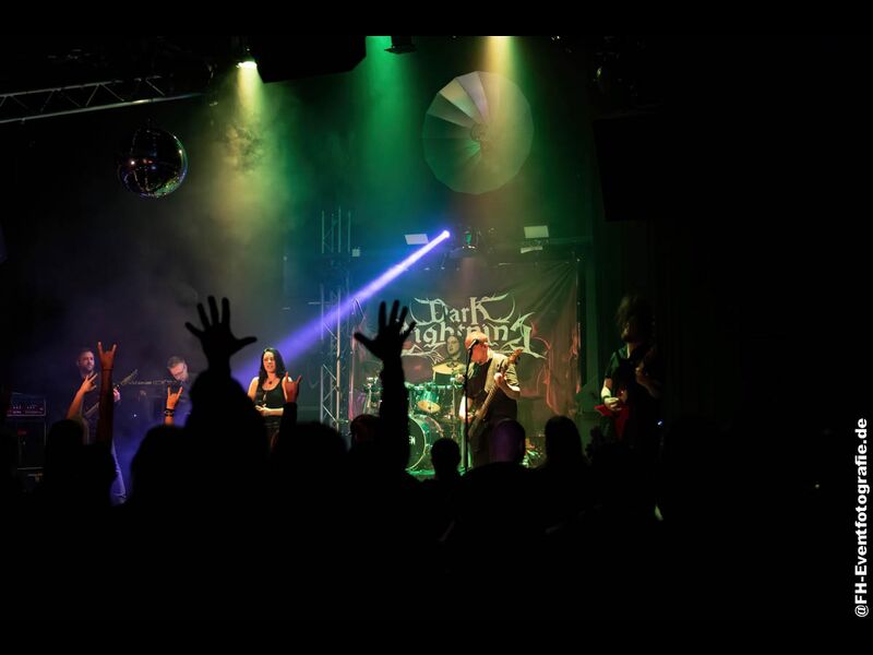 Dark Lightning live, a look into the crowd, 30th September 2022. Photo: FH-Eventfotografie