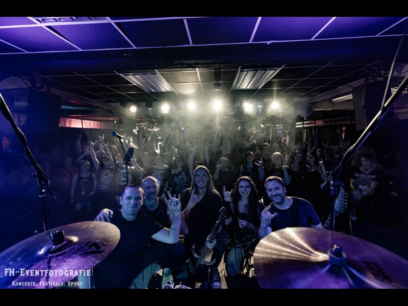 Dark Lightning live at the KuBa Halle in Wolfenbüttel, 29th August 2026. Photo: FH-Eventfotografie